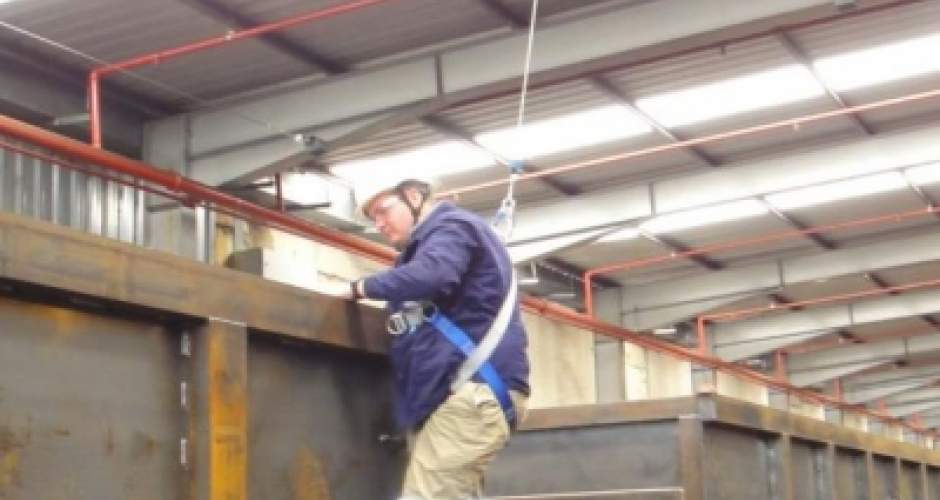 Eisen Bahn Waggon Malern Wartung