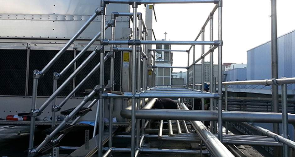 Zugangsplattform Maschine