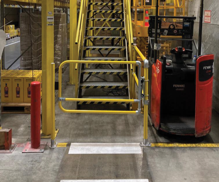 Selbstschließende Sicherheitstür für die Industrie