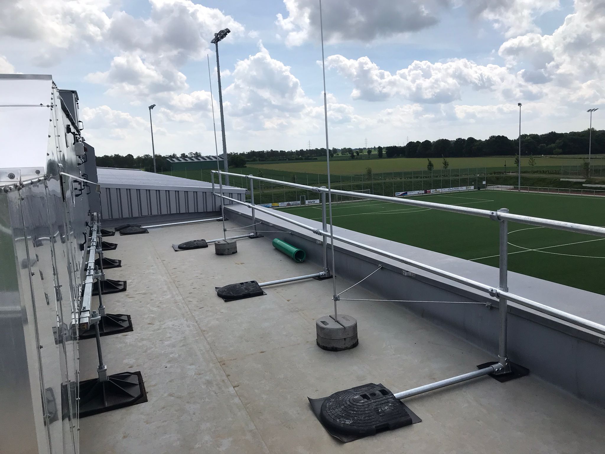 Gelaender Auf Schuldach